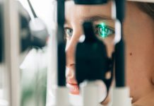 眼科臨床ケースへのAI回答精度を比較検証