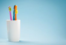 歯を失う人を歯科検診なしでスクリーニングできるか?