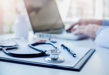 肺がん免疫療法への治療反応性を予測するAIモデル