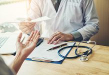 画像情報なしの電子カルテデータから肺がんリスクを予測