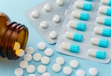 薬剤耐性菌の広がりを予測する機械学習モデル