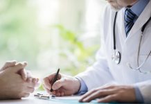 Clairity – 音声から自殺リスクを推定するAIアプリ